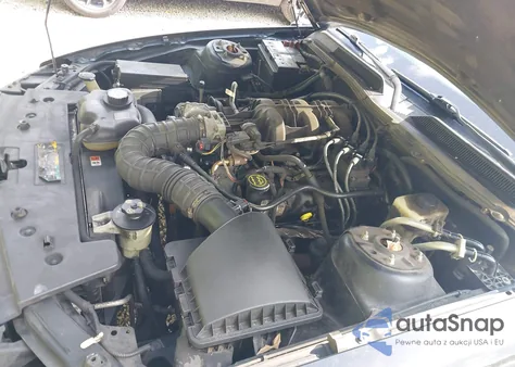 2008 Ford Mustang V6 Deluxe/V6 Premium from USA, damaged, VIN 1ZVHT80N285196801